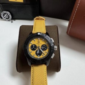 Breitling Avenger (11)