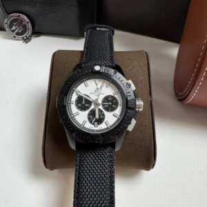 Breitling Avenger (12)