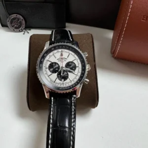Breitling Avenger (8)