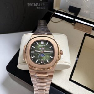 Patek Philippe Nautilus (4)