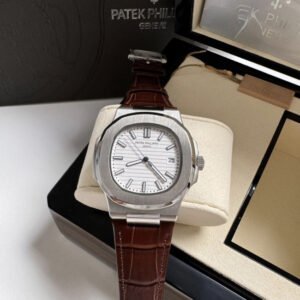 Patek Philippe Nautilus Couro (3)