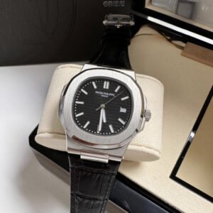 Patek Philippe Nautilus Couro (4)