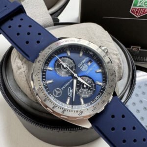 Tag Heuer Carrera Petronas (3)