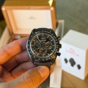 Omega Speedmaster - Dark Side of the MoonSUPER C